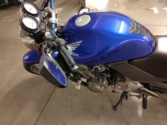 Honda Hornet 600 - 4