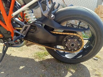 KTM Super Duke 1290 - 4