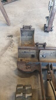 Takeuchi TB210R minirypadlo - 4