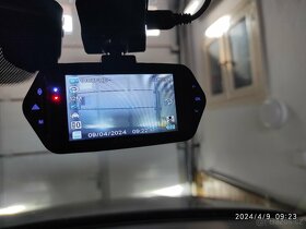 Autokamera TrueCam A4 s hlášením radarů - 4