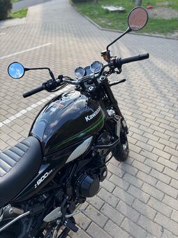 Kawasaki Z900 RS - 4