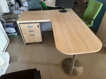 prodám stůl klientského centra - 4
