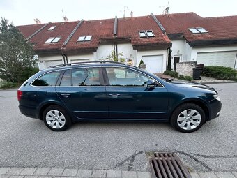 Škoda Superb 2,0 TDi, 4X4, kombi, tažné zařízení - 4