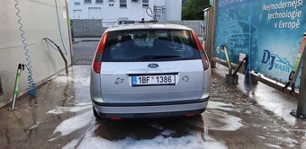 FORD Focus MK2Kombi - 4