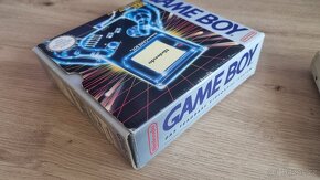Originál Nintendo Game boy včetně krabice.Pěkný stav.Posilam - 4