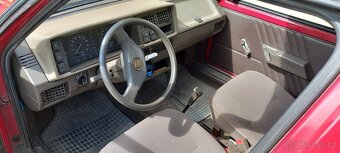 SKODA FAVORIT 136L - 4