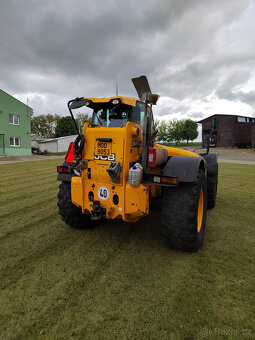Teleskopický manipulátor JCB 550-80 Agri Plus - 4