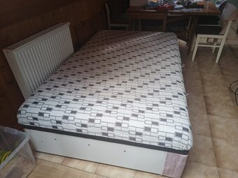 Postel s úložným prostorem - 4