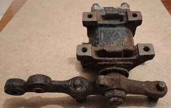 VW BROUK 1302-1303 - 4