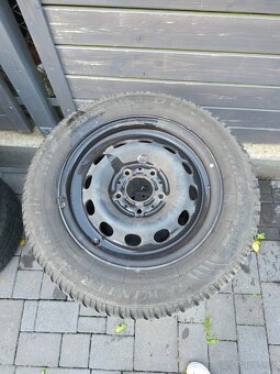 BMW plechová kola R15 + zimní Dunlop 195/65 R15 - 4