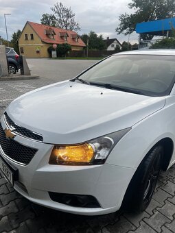 Chevrolet Cruze 2.0 - 4