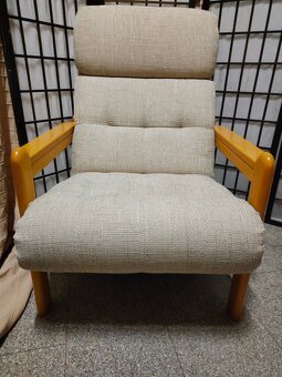 Sada - 2 křesla s konferenčním stolkem - 4