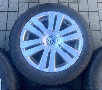 VW - 16" alu + zimní 205/55 R16 Nokian - 4