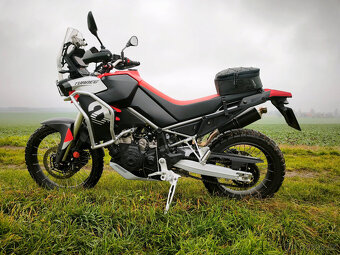 Aprilia Tuareg 660 - 4