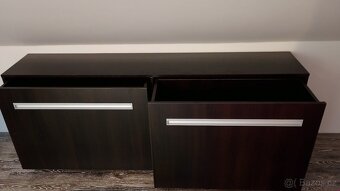 nábytek ložnice komplet - 4