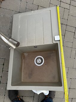 Kuchyňský dřez. - 4