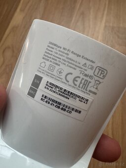 TP-Link TL-WA854RE extender - 4