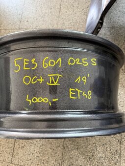 Prodám disky 2ks - 4