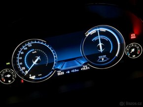 BMW 525D, F11, 160 KW, Bi-Xenony, Virtual cockpit, 2015, ČR - 4