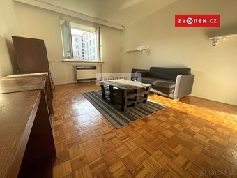 2+1 zděný byt, centrum Zlína - vhodný k bydlení i k inves... - 4