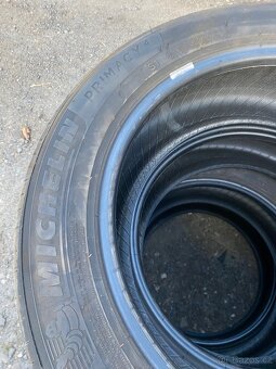 225/55r18 - 4