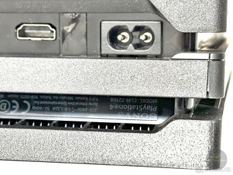 Konzole Sony PS4 PlayStation 4 Pro 1TB CUH-7216B + ovladač - 4