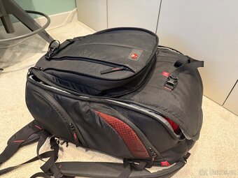 Manfrotto Pro Light Cinematic B + Lowepro Flipside 500 AW - 4