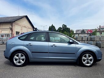 FORD FOCUS MK2 1.6i 16V 74KW 1.MAJITEL AUTOMAT TOP - 4