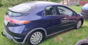 Honda Civic 8g 1.8 i-vtec (FK2) - 4