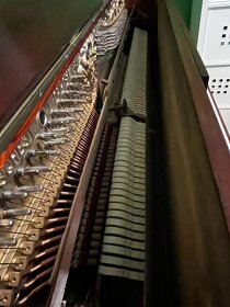 Pianino Forster po kompletní renovaci - 4