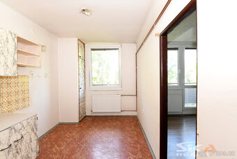 prodej bytu 3+1 s lodžií, 66 m2 + 7 m2 - Černčice - 4