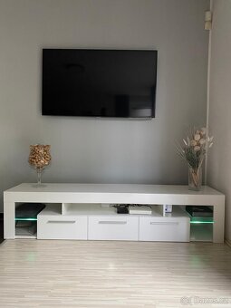Prodej TV skříňky - 4