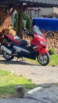 Gilera Nexus 500 - 4