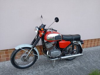JAWA 350/634 - 4