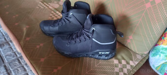 BOTY TCX CLIMATREK GORE-TEX 43 - 4