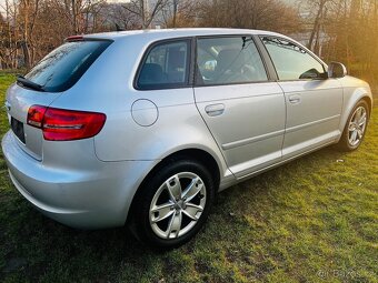 Audi A3 Sportback 1.6 TDI 77kw r11/2009 facelift - 4