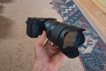 Sony Alpha A6400 + Tamron 17-70mm f/2.8 (OBOJE SKVĚLÝ STAV) - 4