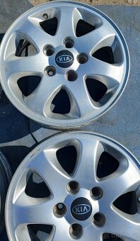 Alu kola 5x114,3 R15 Kia - 4