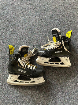 Brusle BAUER SUPREME S29 - 4