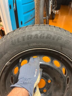 Zimní kola 195/65/R15 - 4