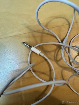 Apple originální pecková sluchátka - 4