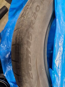 Pirelli P Zero 285/45 R20 - 4