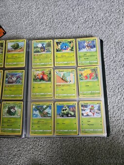 Album plne pokemon karet - 4