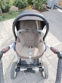 Vajíčko Maxi Cosi a báze isofix do auta - 4