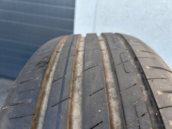 205/55 R17 goodyear - 4