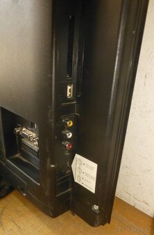 LCD televize 55cm TELEFUNKEN, 22 palců, nemá DVBT2 - 4