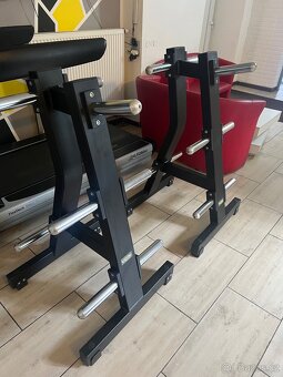 Technogym Plate Tree - stojany na kotouče - 4