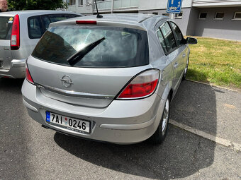 Astra H 1.8 Sport - 4
