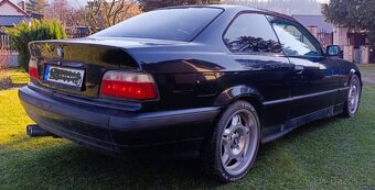 Bmw e36 325i coupe - 4
