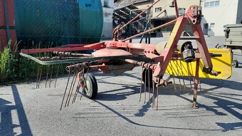 Shrnovač sena Fella TS 310 DRF - 4